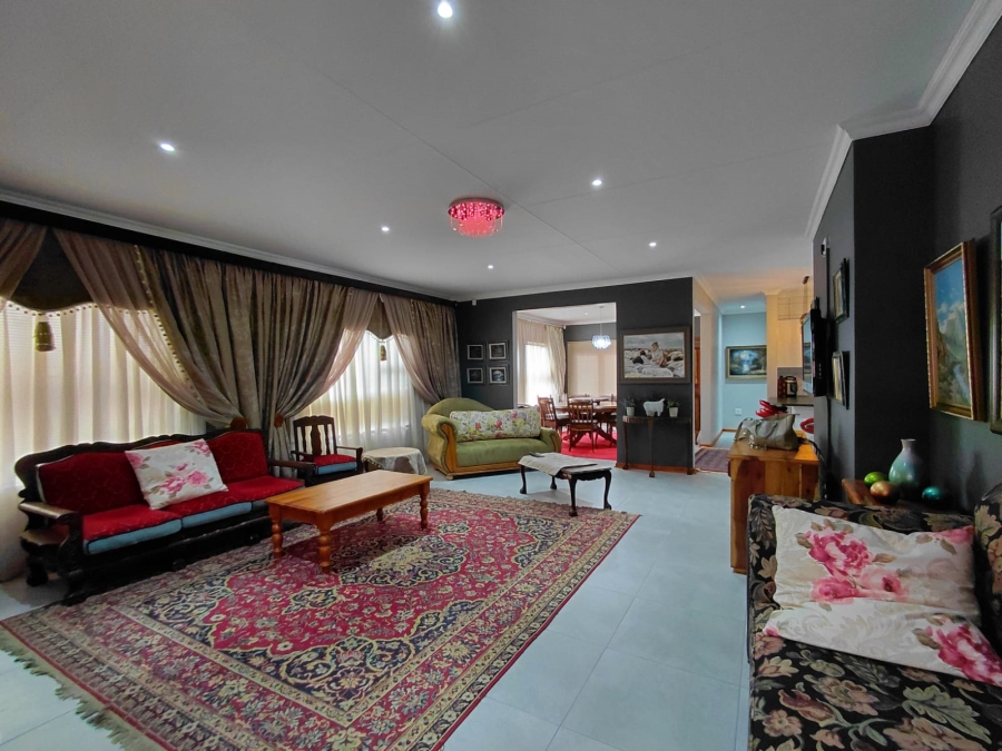 3 Bedroom Property for Sale in Wavecrest Eastern Cape